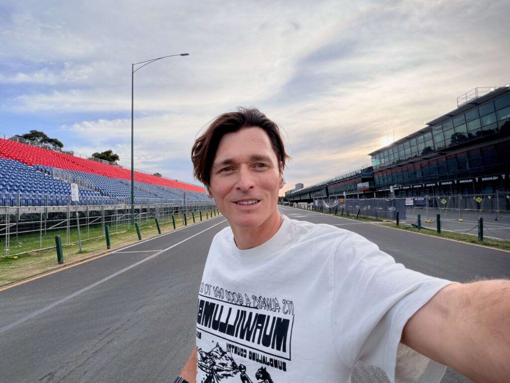 Melbourne F1 Chapter 8 traffic management